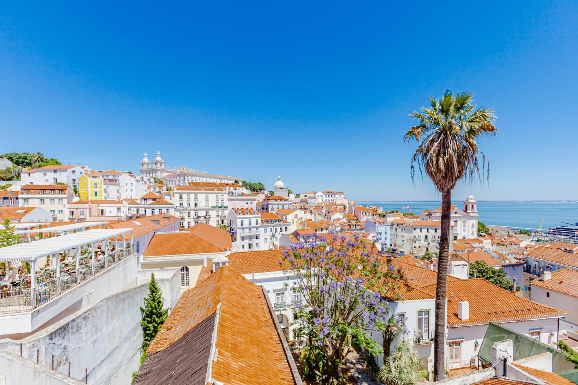 Visitlisbon4Fun: Alfama II Apartment Bagian luar foto